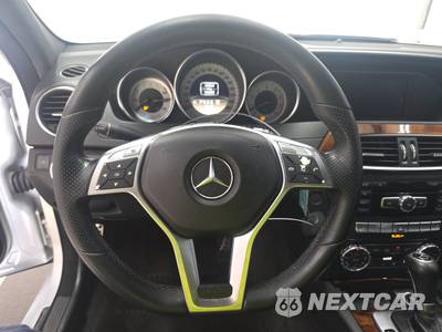 2012 Mercedes-Benz C 300 4MATIC Sedan - zdjęcie 10 z 22 - miniatura