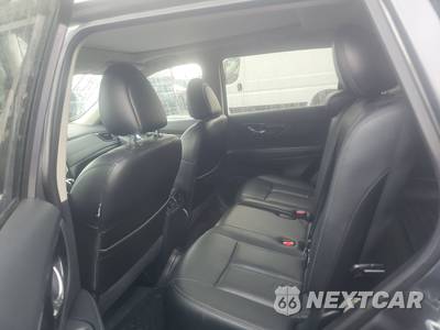 2017 Nissan Rogue SL - zdjęcie 13 z 20 - miniatura