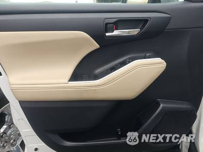 2023 Toyota Highlander XLE - zdjęcie 9 z 22 - miniatura