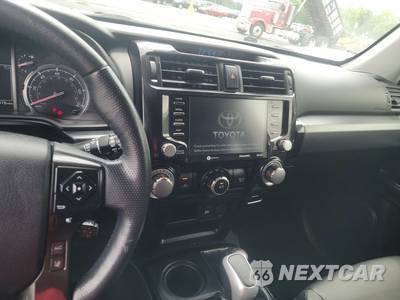 2024 Toyota 4Runner TRD Off Road Premium - zdjęcie 11 z 19 - miniatura