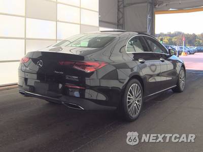 2021 Mercedes-Benz CLA 250 4MATIC - zdjęcie 4 z 22 - miniatura