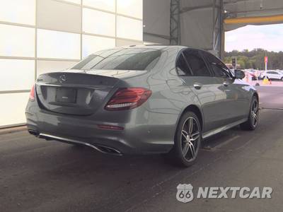 2017 Mercedes-Benz AMG E 43 4MATIC Sedan - zdjęcie 4 z 27 - miniatura