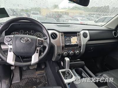 2019 Toyota Tundra SR5 Crew Cab Short Bed - zdjęcie 11 z 40 - miniatura