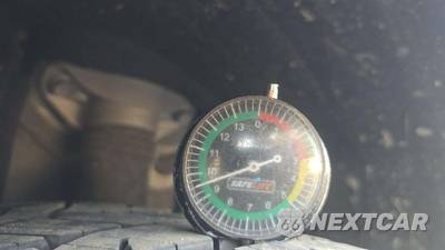 2024 Toyota Camry XSE - zdjęcie 18 z 30 - miniatura