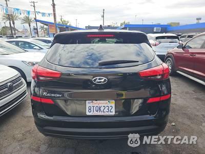 2021 Hyundai Tucson SE - zdjęcie 5 z 50 - miniatura