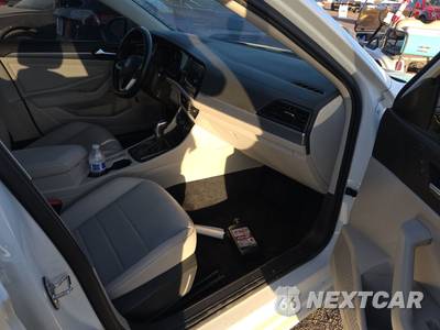 2023 Volkswagen Jetta SE - zdjęcie 14 z 35 - miniatura