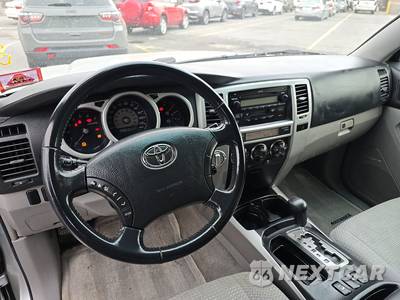 2005 Toyota 4Runner SR5 - zdjęcie 11 z 18 - miniatura
