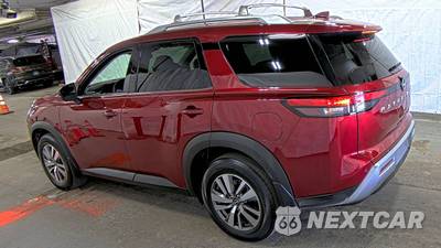 2023 Nissan Pathfinder SL - zdjęcie 6 z 23 - miniatura