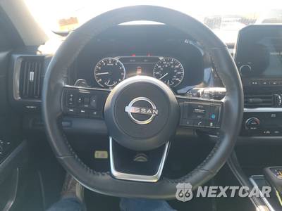 2023 Nissan Pathfinder SL - zdjęcie 10 z 23 - miniatura