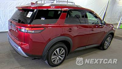 2023 Nissan Pathfinder SL - zdjęcie 4 z 23 - miniatura