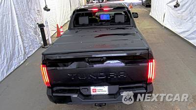 2023 Toyota Tundra Platinum Crew Cab Short Bed - zdjęcie 5 z 23 - miniatura