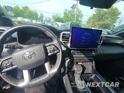 2023 Toyota Tundra Platinum Crew Cab Short Bed - zdjęcie 11 z 23 - miniatura