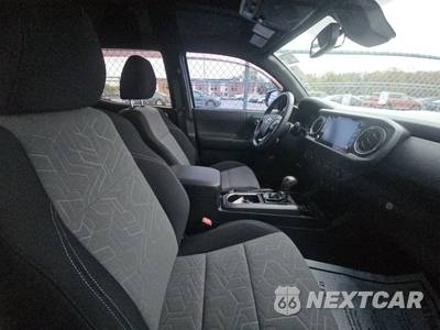 2020 Toyota Tacoma TRD Sport Crew Cab Long Bed - zdjęcie 8 z 21 - miniatura