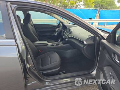 2022 Nissan Altima S - zdjęcie 8 z 31 - miniatura