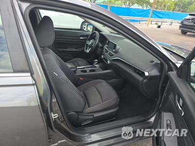 2022 Nissan Altima S - zdjęcie 8 z 41 - miniatura