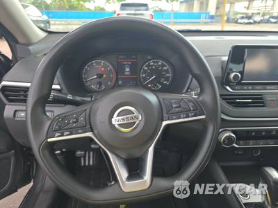 2022 Nissan Altima S - zdjęcie 10 z 41 - miniatura