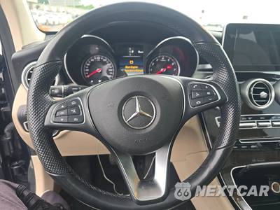 2019 Mercedes-Benz GLC 300 4MATIC - zdjęcie 10 z 46 - miniatura
