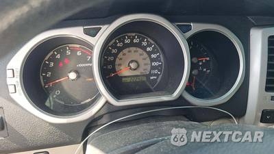 2004 Toyota 4Runner SR5 - zdjęcie 26 z 41 - miniatura