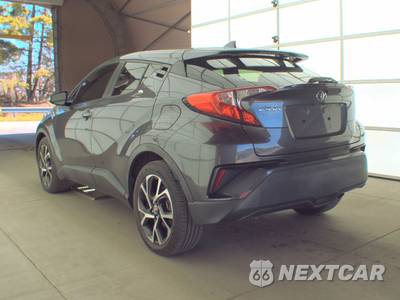 2018 Toyota C-HR XLE - zdjęcie 6 z 18 - miniatura