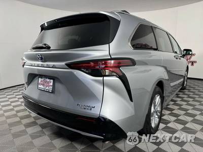 2024 Toyota Sienna Platinum 7-Passenger 120.5" WB - zdjęcie 31 z 50 - miniatura