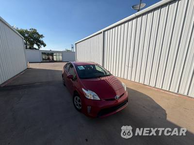 2013 Toyota Prius Two - zdjęcie 2 z 49 - miniatura