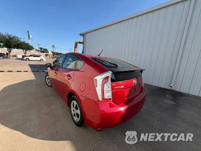 2013 Toyota Prius Two - zdjęcie 8 z 49 - miniatura