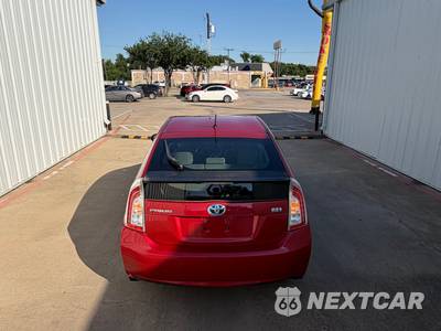 2013 Toyota Prius Two - zdjęcie 11 z 49 - miniatura