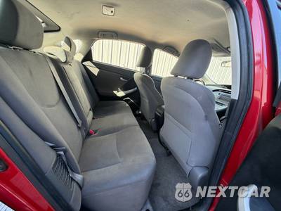2013 Toyota Prius Two - zdjęcie 37 z 49 - miniatura