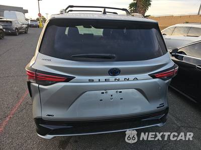 2024 Toyota Sienna XSE 7-Passenger 120.5" WB - zdjęcie 5 z 19 - miniatura