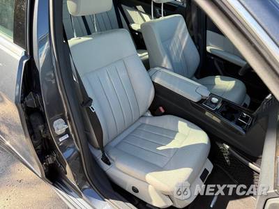 2010 Mercedes-Benz E-Class E 550 - zdjęcie 29 z 35 - miniatura