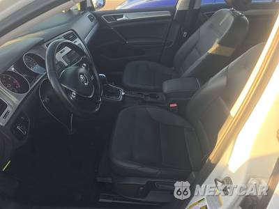 2015 Volkswagen Golf 1.8T S Hatchback - zdjęcie 7 z 31 - miniatura