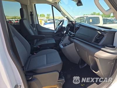 2025 Ford Transit Passenger Van XLT Medium Roof 148.0" WB - zdjęcie 8 z 17 - miniatura