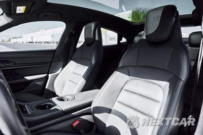 2023 Porsche Taycan 4S - zdjęcie 44 z 50 - miniatura