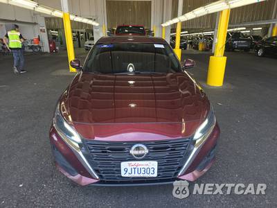 2023 Nissan Altima SV - zdjęcie 2 z 37 - miniatura