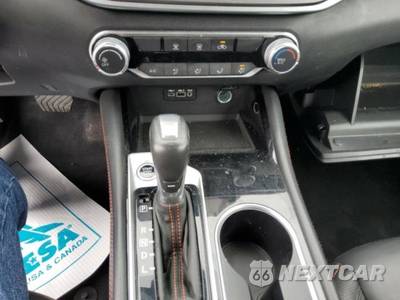 2025 Nissan Altima SR - zdjęcie 11 z 31 - miniatura