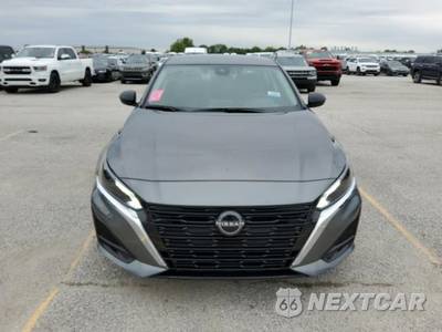 2025 Nissan Altima SV - zdjęcie 2 z 29 - miniatura