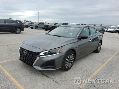 2025 Nissan Altima SV - zdjęcie 1 z 29 - miniatura
