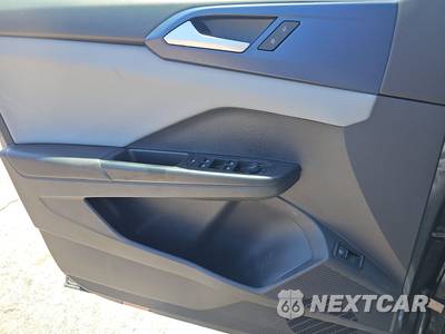 2023 Volkswagen Taos SE - zdjęcie 9 z 23 - miniatura
