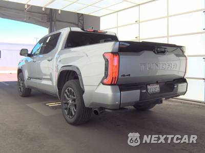 2023 Toyota Tundra Platinum Crew Cab Short Bed - zdjęcie 6 z 23 - miniatura