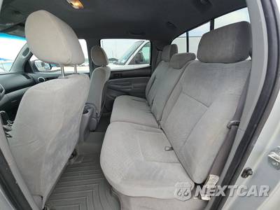 2006 Toyota Tacoma PreRunner Crew Cab Medium Bed - zdjęcie 13 z 22 - miniatura