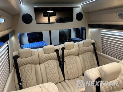 2024 Mercedes-Benz Sprinter 3500XD Cargo Van DRW High Roof 170.0" WB - zdjęcie 3 z 50 - miniatura