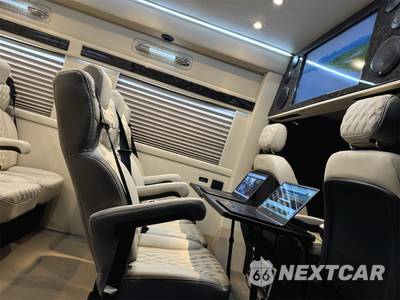 2024 Mercedes-Benz Sprinter 3500XD Cargo Van DRW High Roof 170.0" WB - zdjęcie 29 z 50 - miniatura