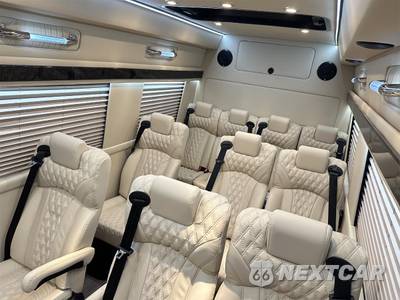 2024 Mercedes-Benz Sprinter 3500XD Cargo Van DRW High Roof 170.0" WB - zdjęcie 18 z 50 - miniatura