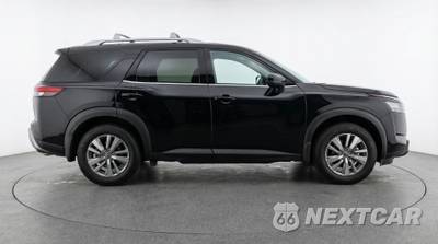 2025 Nissan Pathfinder SV - zdjęcie 8 z 12 - miniatura
