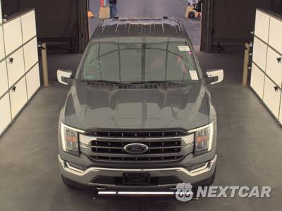 2022 Ford F-150 LARIAT Crew Cab Short Bed - zdjęcie 2 z 32 - miniatura