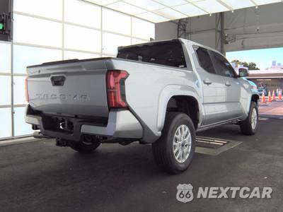 2025 Toyota Tacoma SR5 Crew Cab Medium Bed - zdjęcie 4 z 20 - miniatura