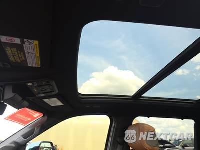 2023 Toyota Tundra 1794 Edition Crew Cab Short Bed - zdjęcie 17 z 19 - miniatura
