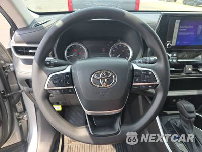 2023 Toyota Highlander L - zdjęcie 16 z 19 - miniatura