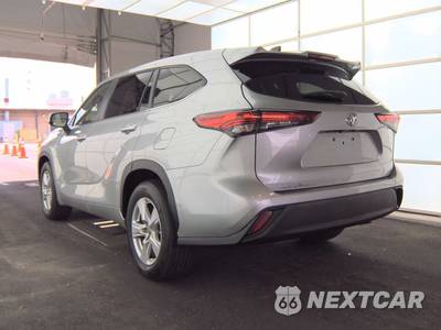 2023 Toyota Highlander L - zdjęcie 2 z 19 - miniatura