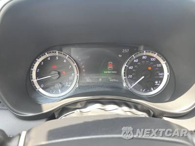 2023 Toyota Highlander L - zdjęcie 8 z 19 - miniatura